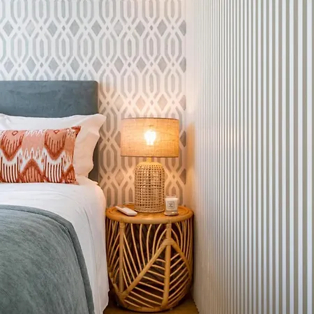 Bonfim Living - Great Location, Al Fresco Dining And Free Private Parking * Porto