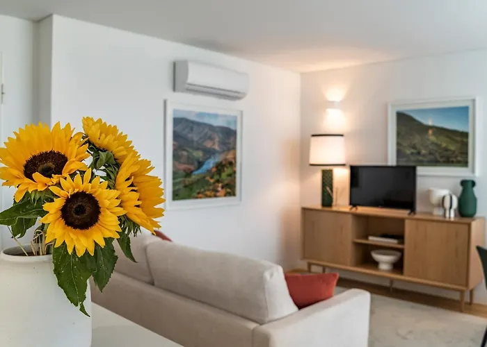 公寓 Bonfim Living - Great Location, Al Fresco Dining And Free Private Parking