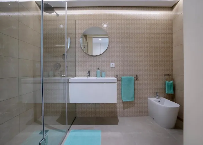 Apartment Bonfim Living - Great Location, Al Fresco Dining And Free Private Parking Porto