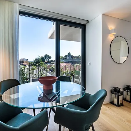 Bonfim Living - Great Location, Al Fresco Dining And Free Private Parking * Porto
