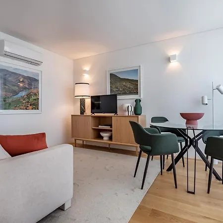 Apartamento Bonfim Living - Great Location, Al Fresco Dining And Free Private Parking *